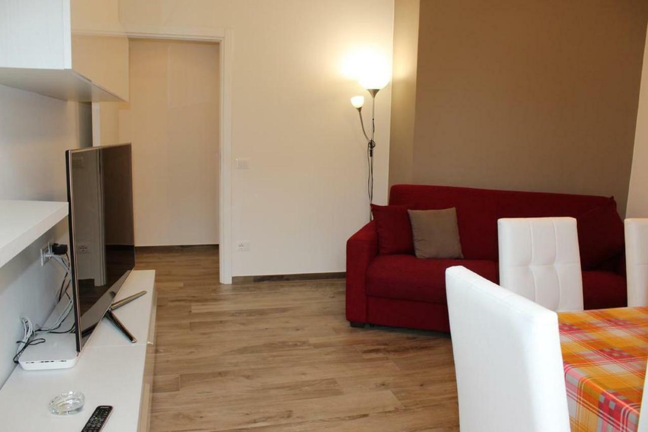 Light & Colours Apartment Bolonia Zewnętrze zdjęcie